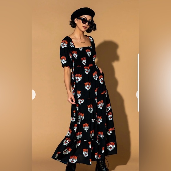 Tiger print - Picture 1 of 4